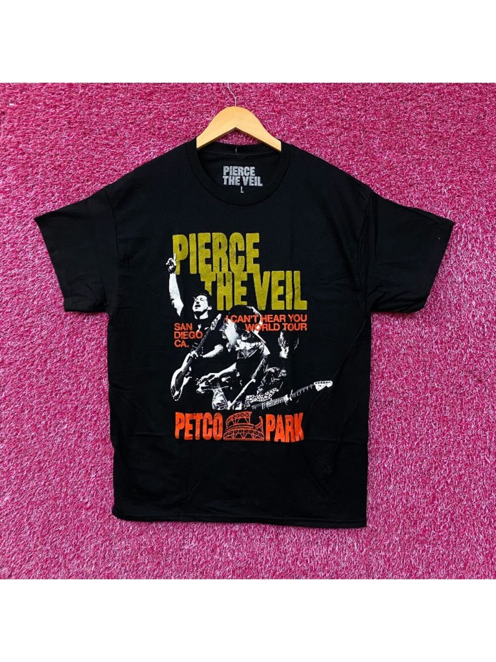 Pierce The Veil Can't Hear You Petco Park Graphic T-Shirt Large